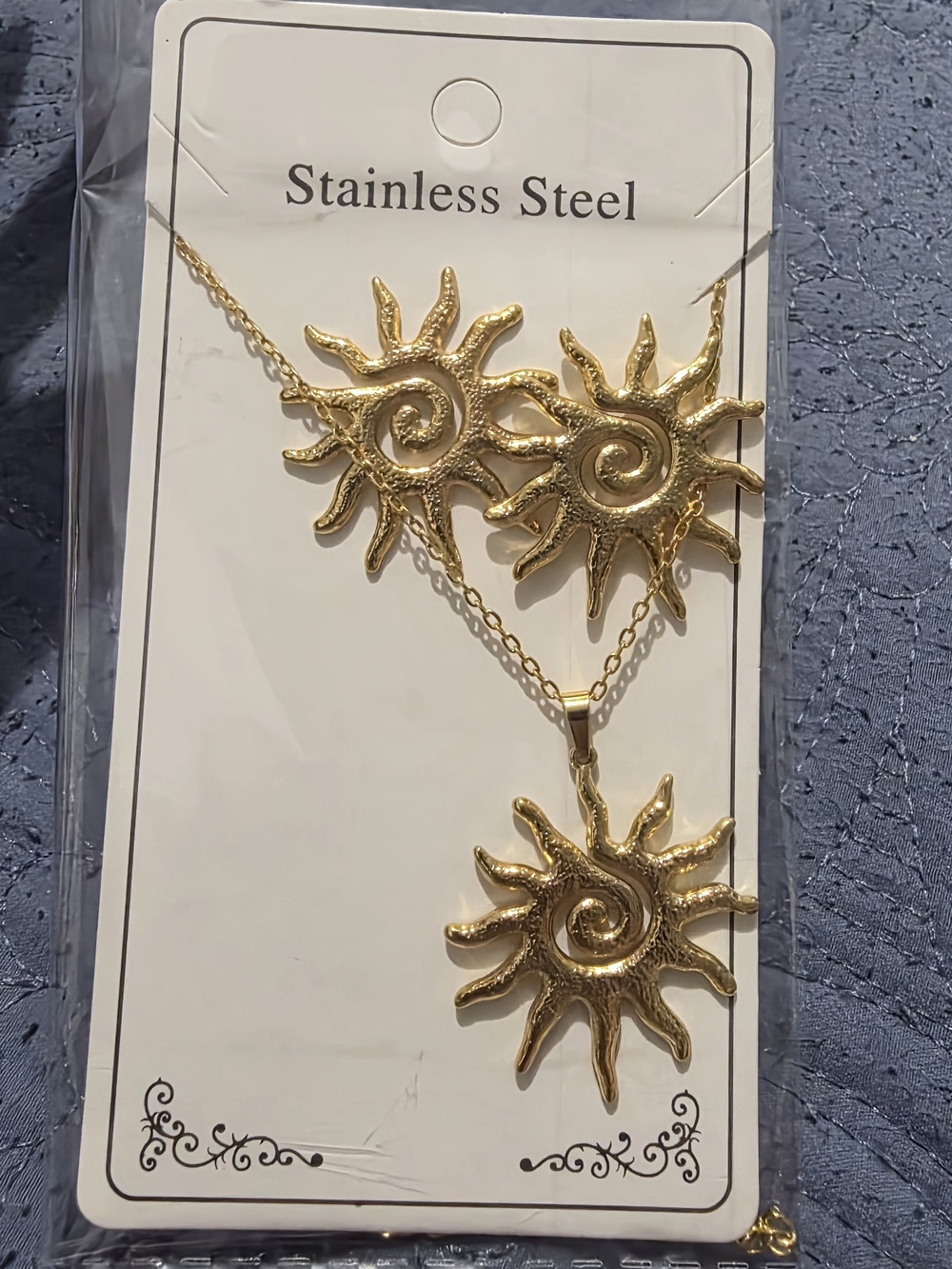 Gold Sunburst Necklace Set - Gold Sun Pendant